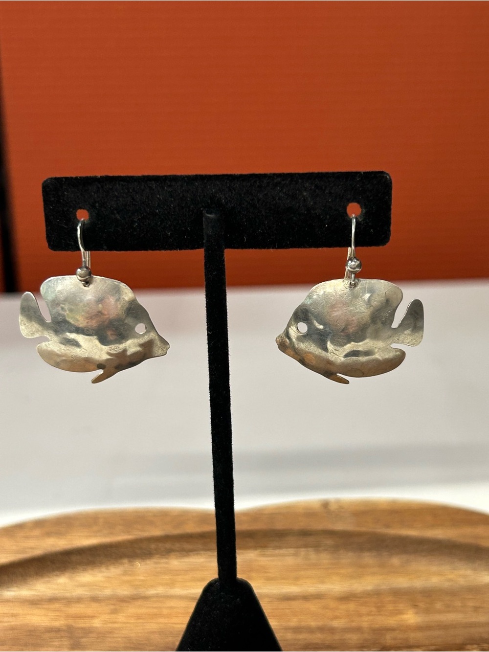 Adorable vintage 925 Sterling Silver fish earrings
